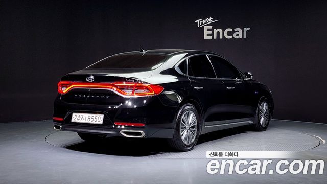 Hyundai Grandeur IG Hybrid 2018
