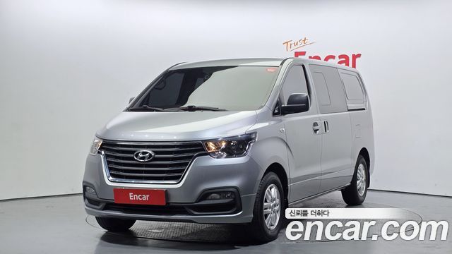 Hyundai Grand Starex 2021