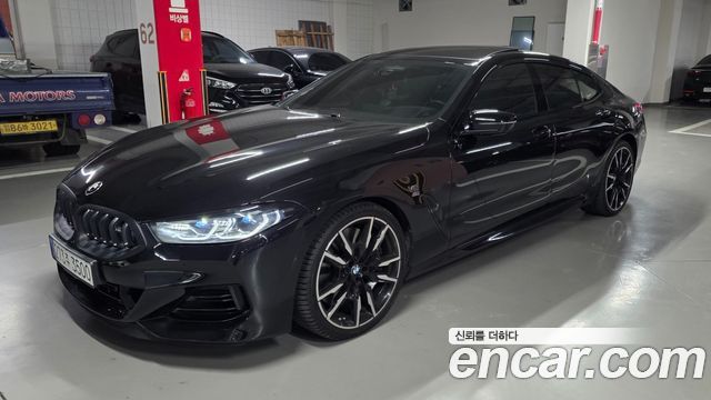 BMW 8 Series (G15) 2025