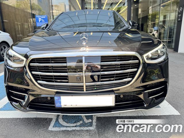 Mercedes-Benz S-Class W223 2025