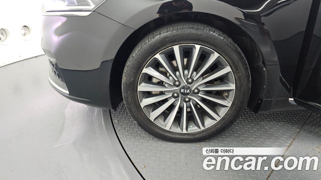 Kia Абсолютно новый К7 2016