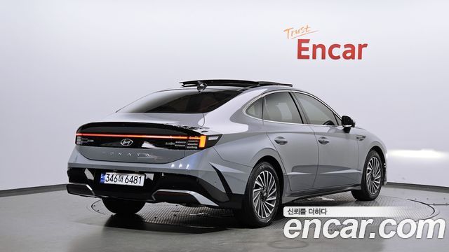 Hyundai Соната Edge Hybrid (DN8) 2024