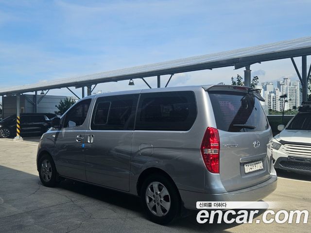 Hyundai Grand Starex 2019