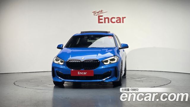 BMW 1 Series (F40) 2024