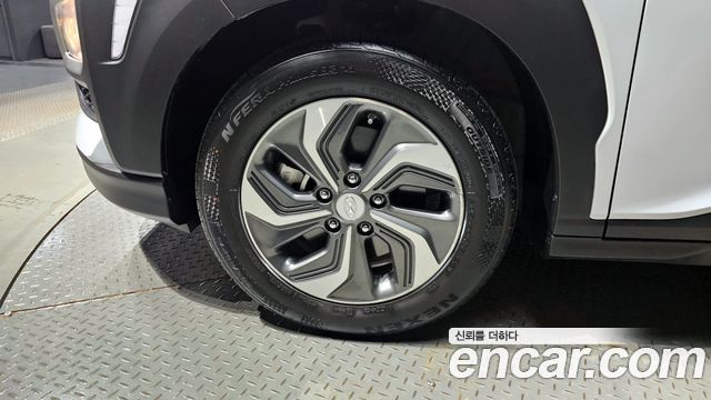 Hyundai Кона гибрид 2020