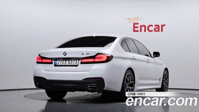 BMW 5 серия (G30) 2021