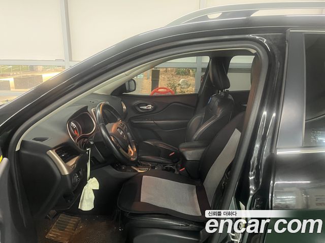 Jeep Cherokee (KL) 2016
