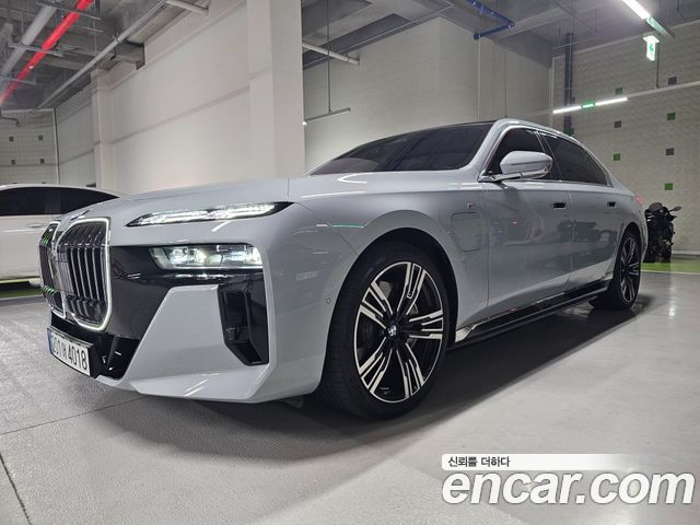 BMW 7 Series (G70) 2024