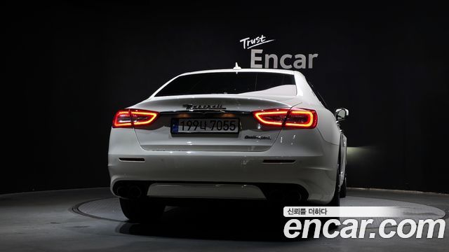 Maserati Quattroporte 2018