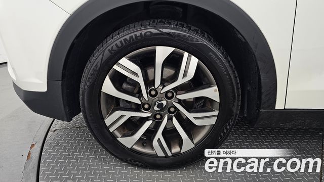 KG Mobility (SsangYong) Tivoli Armor 2018