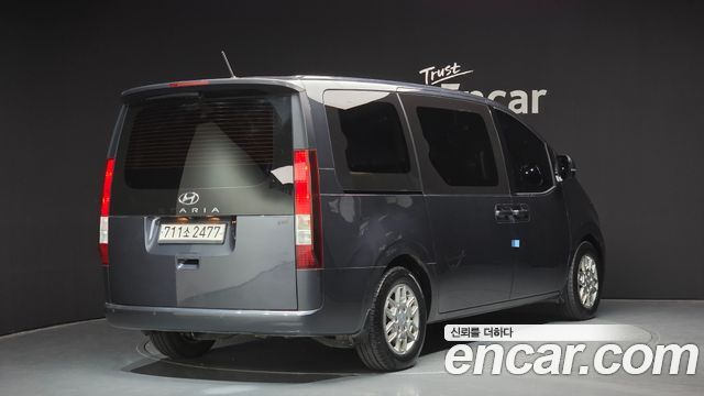 Hyundai Staria 2022