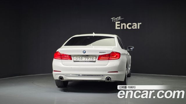 BMW 5 серия (G30) 2019