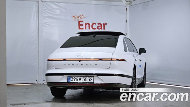Hyundai Grandeur Hybrid (GN7) 2023