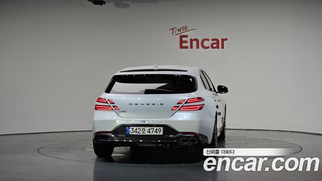 Genesis Новый G70 Shooting Brake 2023