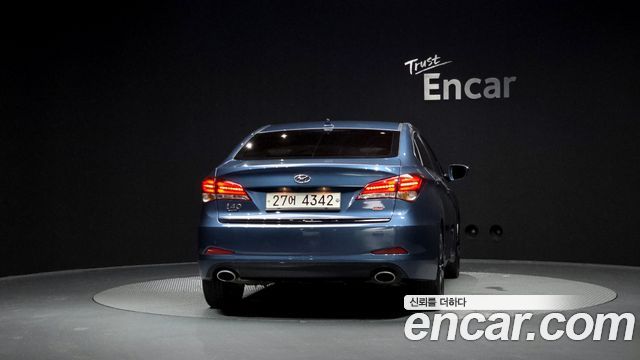 Hyundai седан i40 2016