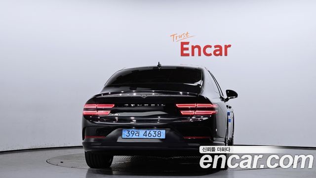 Genesis Электрифицированный G80 (RG3) 2022