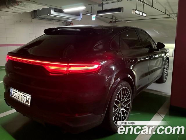 Porsche Cayenne (PO536) 2020