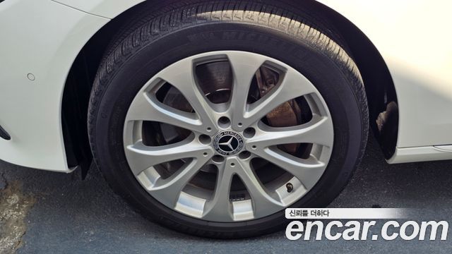 Mercedes-Benz Е-Класс W213 2018