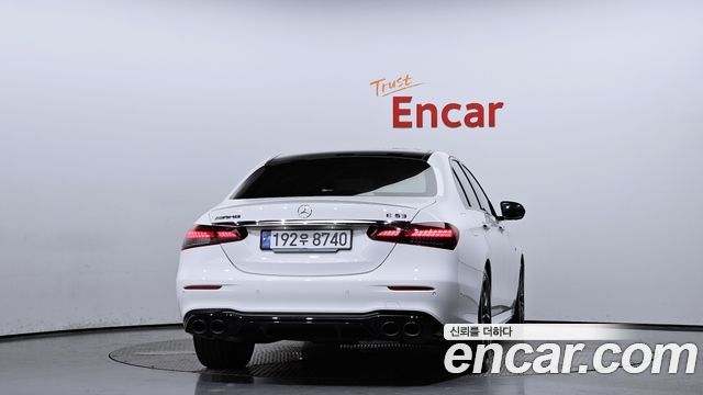 Mercedes-Benz Е-Класс W213 2023