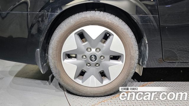 Hyundai Стария 2022