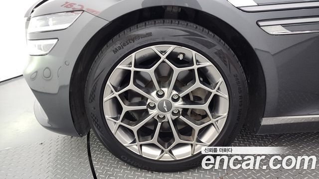 Genesis G80 (РГ3) 2021