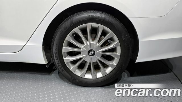 Hyundai НЧ-соната 2016