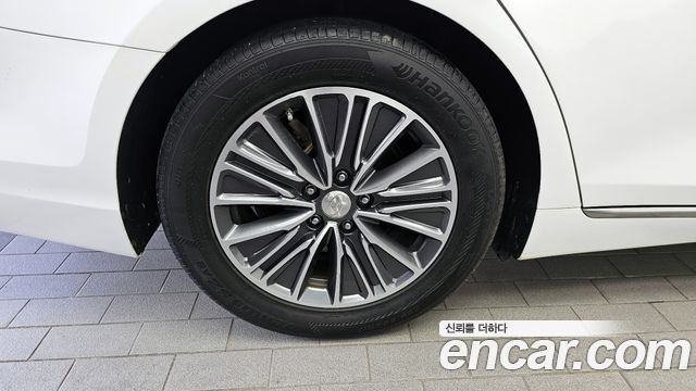 Hyundai Grandeur IG Hybrid 2019