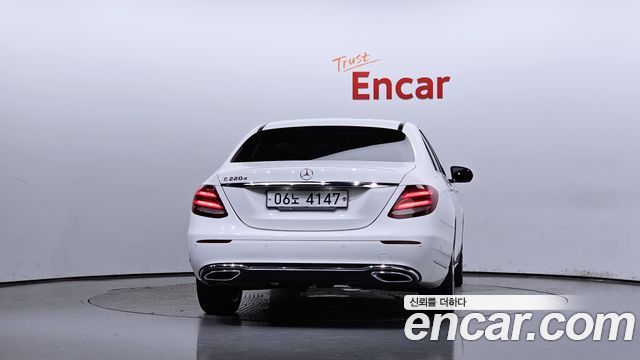 Mercedes-Benz Е-Класс W213 2017