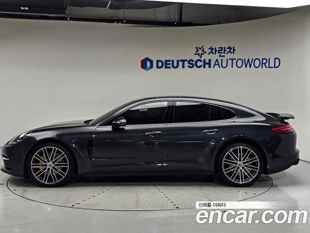 Porsche Panamera (971) 2018