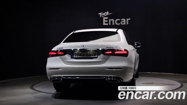 Mercedes-Benz Е-Класс W213 2023