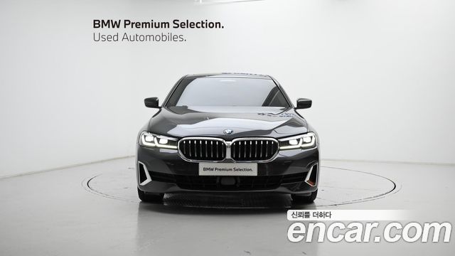 BMW 5 Series (G30) 2021
