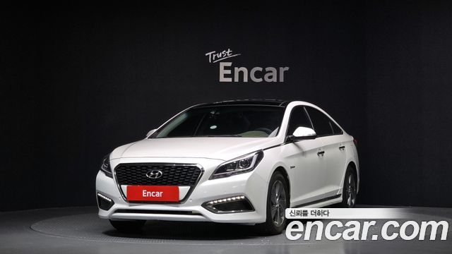 Hyundai YF Sonata Hybrid 2016