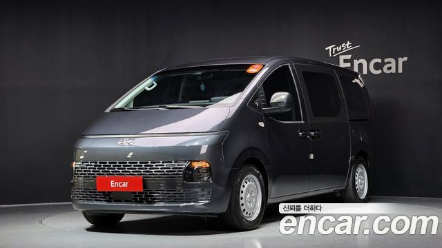 Hyundai Staria 2022