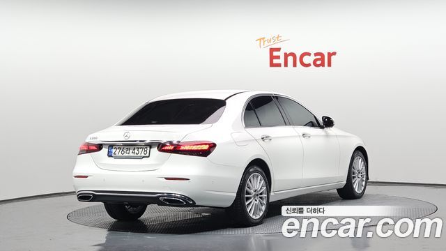 Mercedes-Benz Е-Класс W213 2023