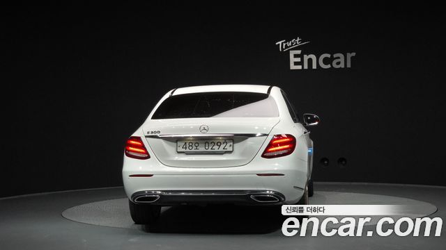 Mercedes-Benz E-Class W213 2017