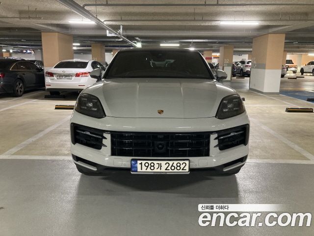 Porsche Cayenne (PO536) 2024