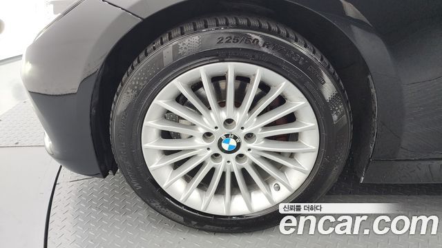 BMW 3 серия (F30) 2017