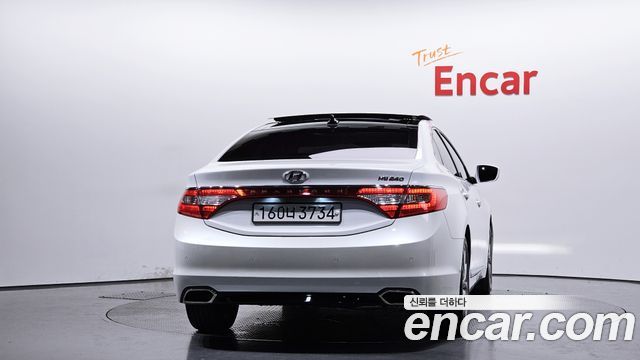 Hyundai Grandeur HG 2016