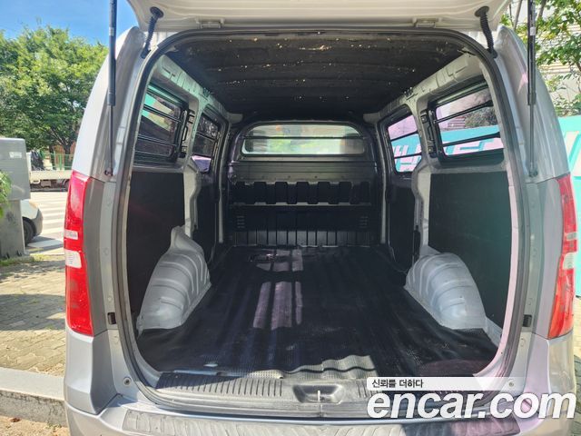 Hyundai Grand Starex 2017