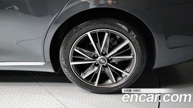 Hyundai Grandeur IG 2020
