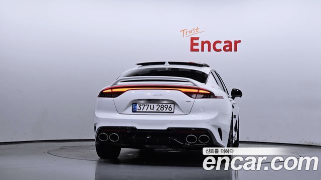 Kia Стингер Мейстер 2023