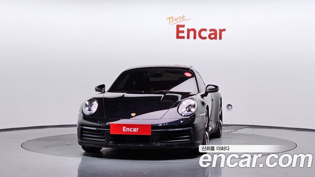 Porsche 911 (992) 2024