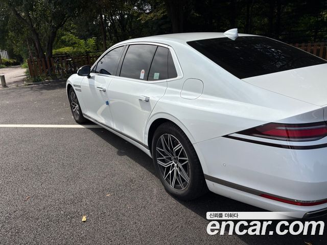 Genesis G90 (РС4) 2025