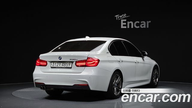 BMW 3 серия (F30) 2018