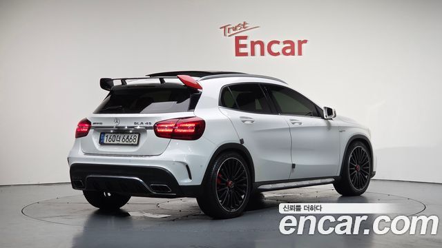 Mercedes-Benz GLA-Class (X156) 2019