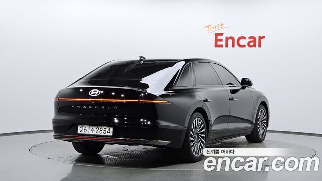 Hyundai Grandeur Hybrid (GN7) 2024