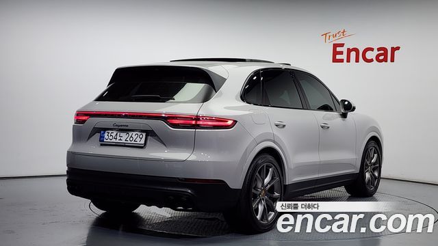 Porsche Cayenne (PO536) 2023