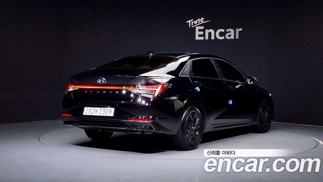 Hyundai Аванте Гибрид (CN7) 2021