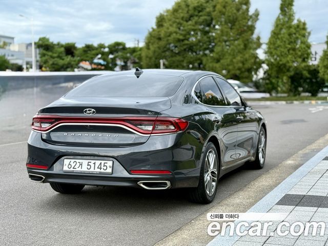Hyundai Grandeur IG 2018