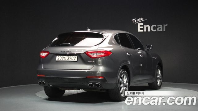 Maserati Леванте 2017